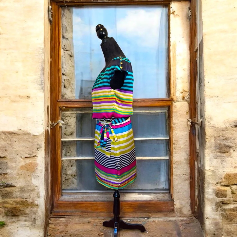 Guess Dress - Picture 2 of 10